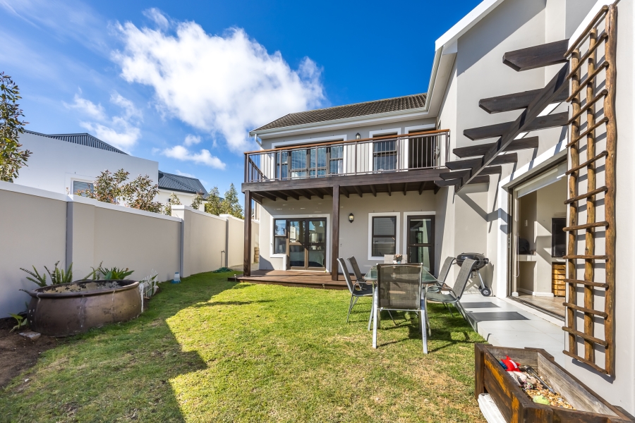 4 Bedroom Property for Sale in Zevendal Western Cape